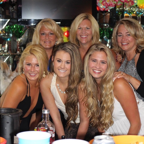 ✨Ashley H✨ - Picture 6 of 8